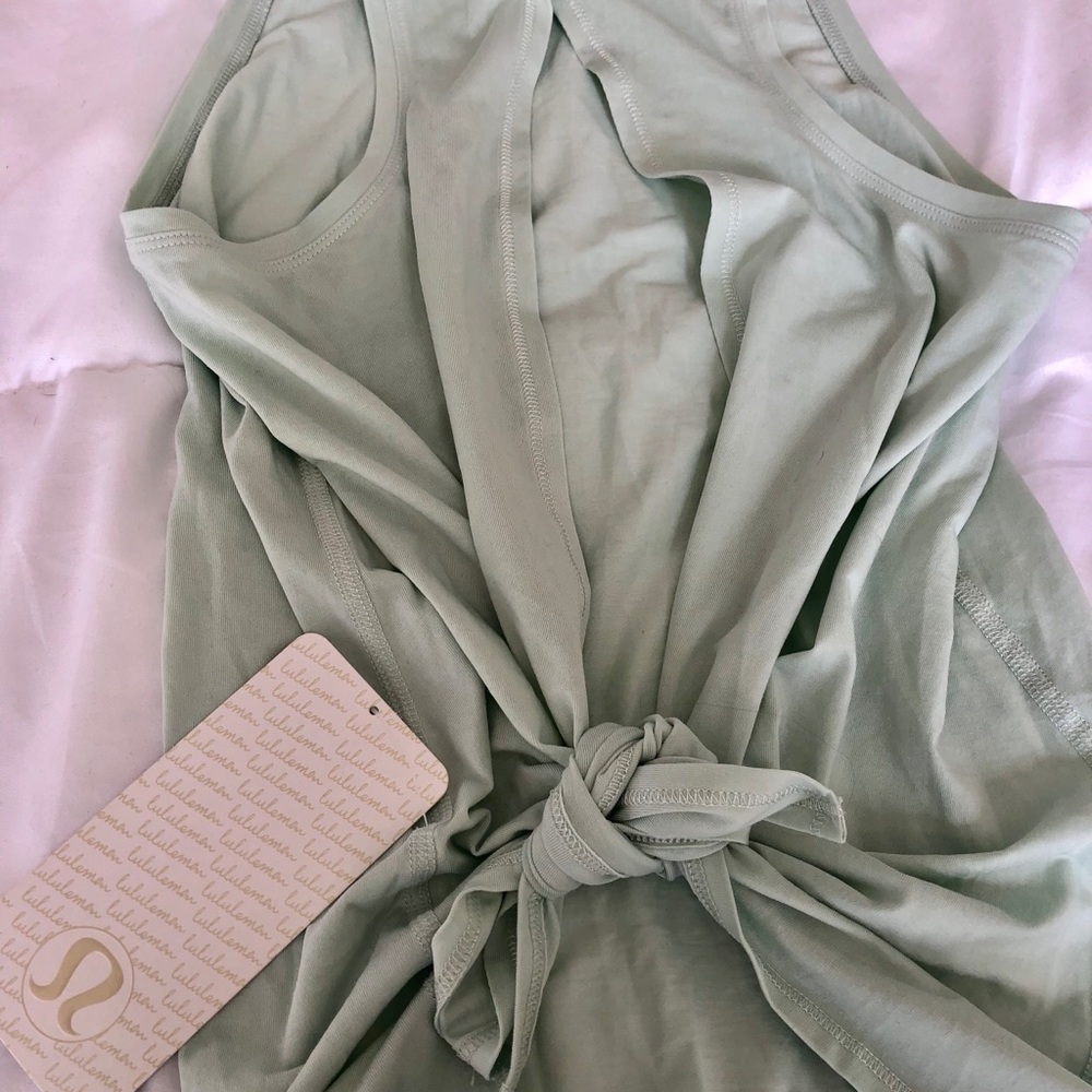 Lululemon “All Tied Up Tank”. Size 4.